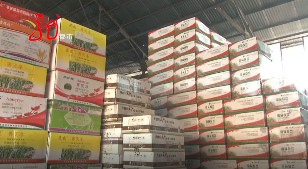 备春耕这些物资已就位东北最大农资交易市场每日进货200吨以上