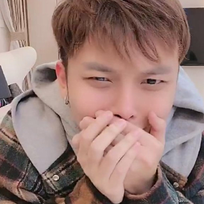 小猪先生想女儿想到哭被问及是否会因孩子复婚他的回应让人意外