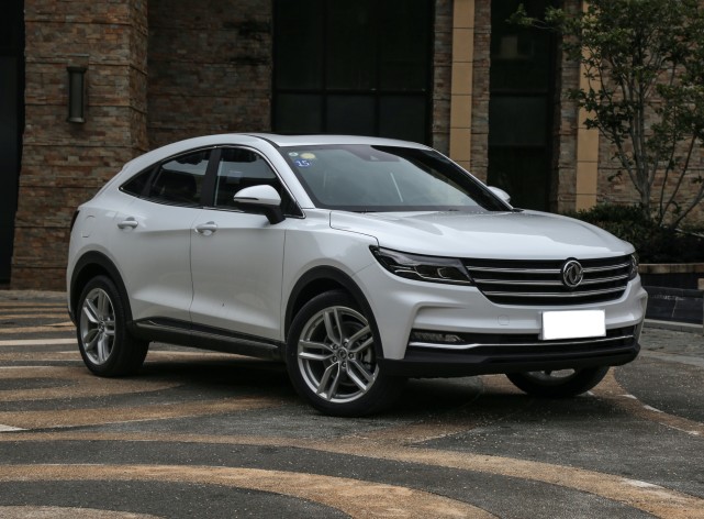 国产又一轿跑suv,国六1.5t 前后独悬,油耗7.3l,9.98万起