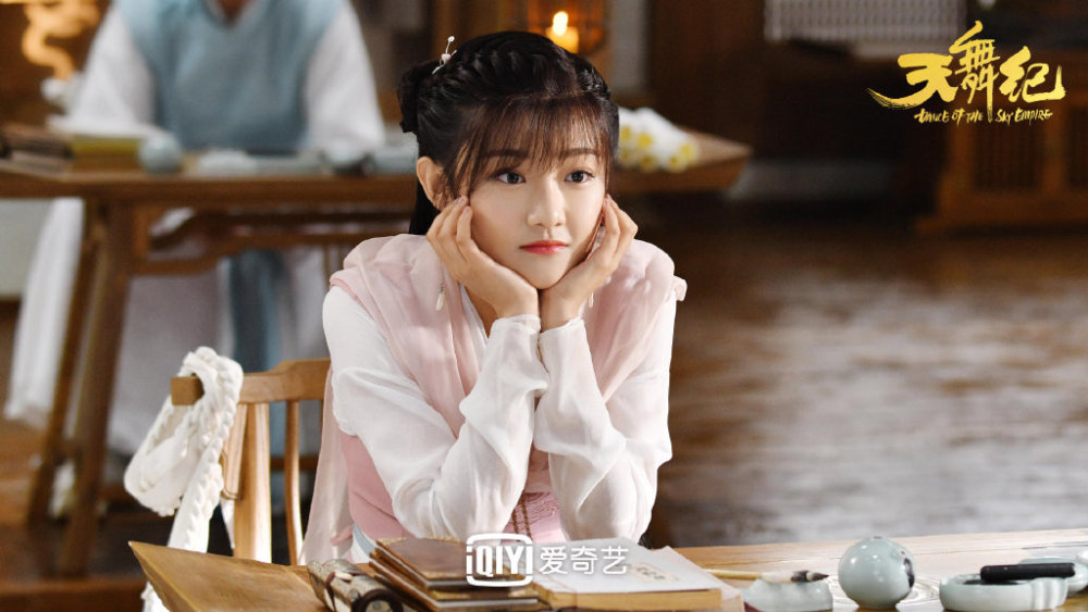 天舞纪|《天舞纪》正式定档，许凯吴佳怡携手演绎青春校园传奇故事