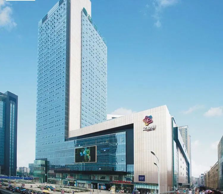 又不好停车,加上南京主城8区各个区都有自己的商业广场,人流相比前些