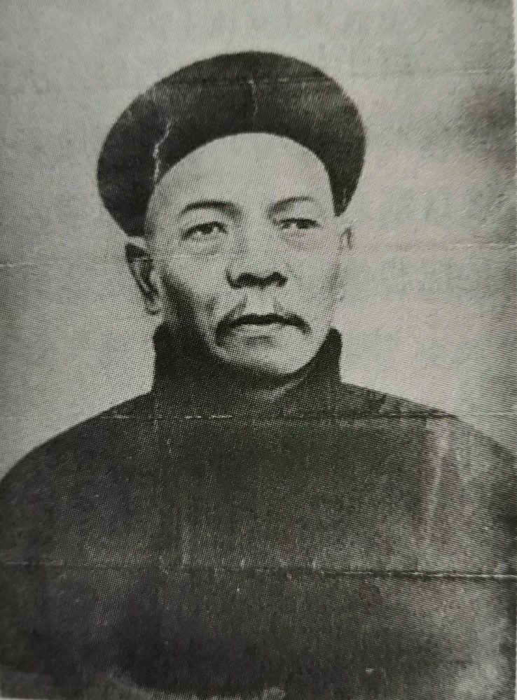 劉盛休(1840---1916),安徽合肥人,淮軍將領,曾任南陽鎮總兵,河北鎮