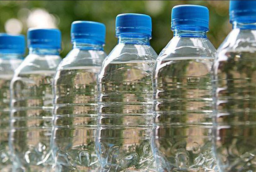 瓶子|水存在地球几亿年不过期，为什么一装进瓶子里，就有保质期呢？