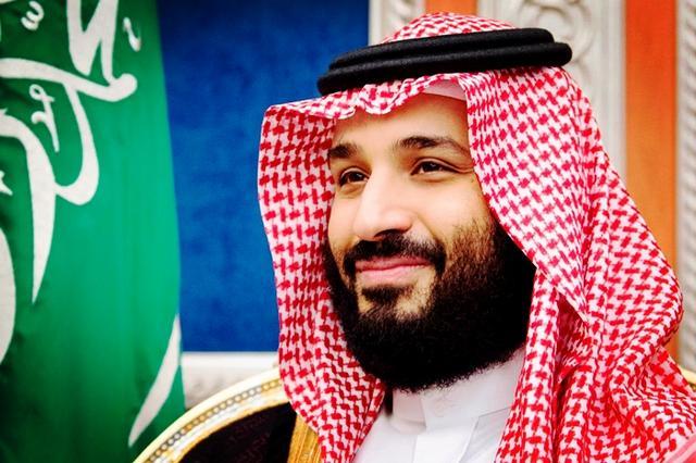 沙特国王驾崩亲儿子火速控制亲叔叔全家克宫抓机会能力了得