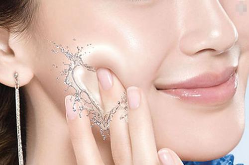 面部补水原理以及方法