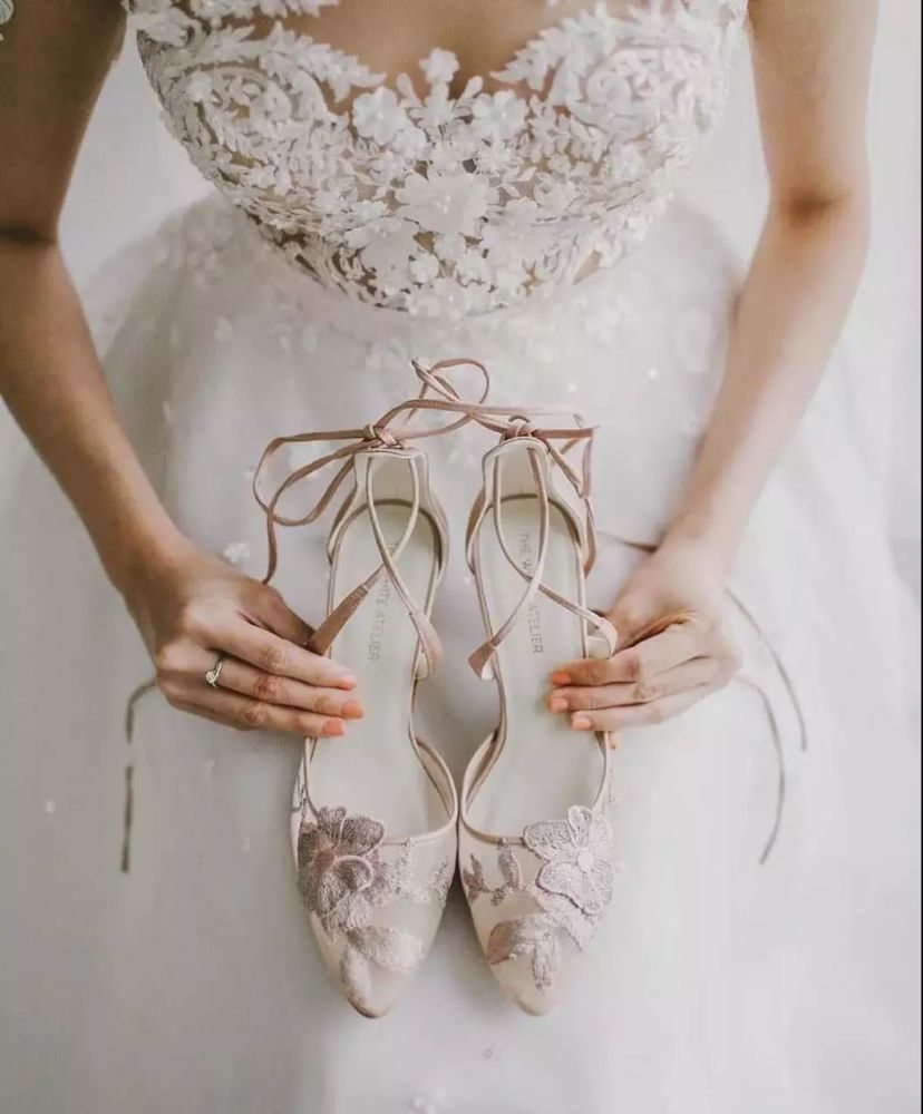 婚纱婚鞋当心机搭69配