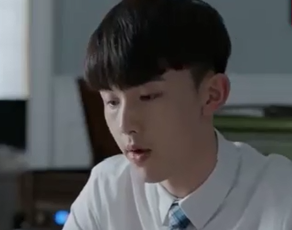 少年派林大为失业在家林妙妙为何在酒里加水原来是因为这样