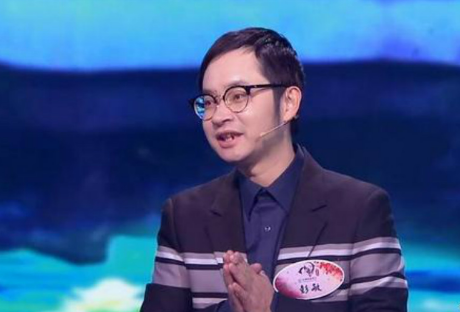 诗词大会冠军彭敏调侃杜甫受质疑后霸气回怼引起网友热烈讨论