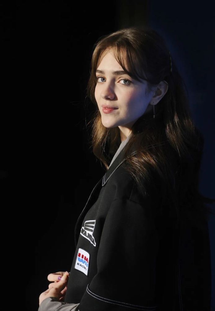 00后女演员一夜爆红,甜而不腻的神仙颜值,第一眼就爱上了