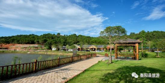 紅燦園生態休閒農莊由衡陽縣紅飛農業發展有限公司創建,園區以