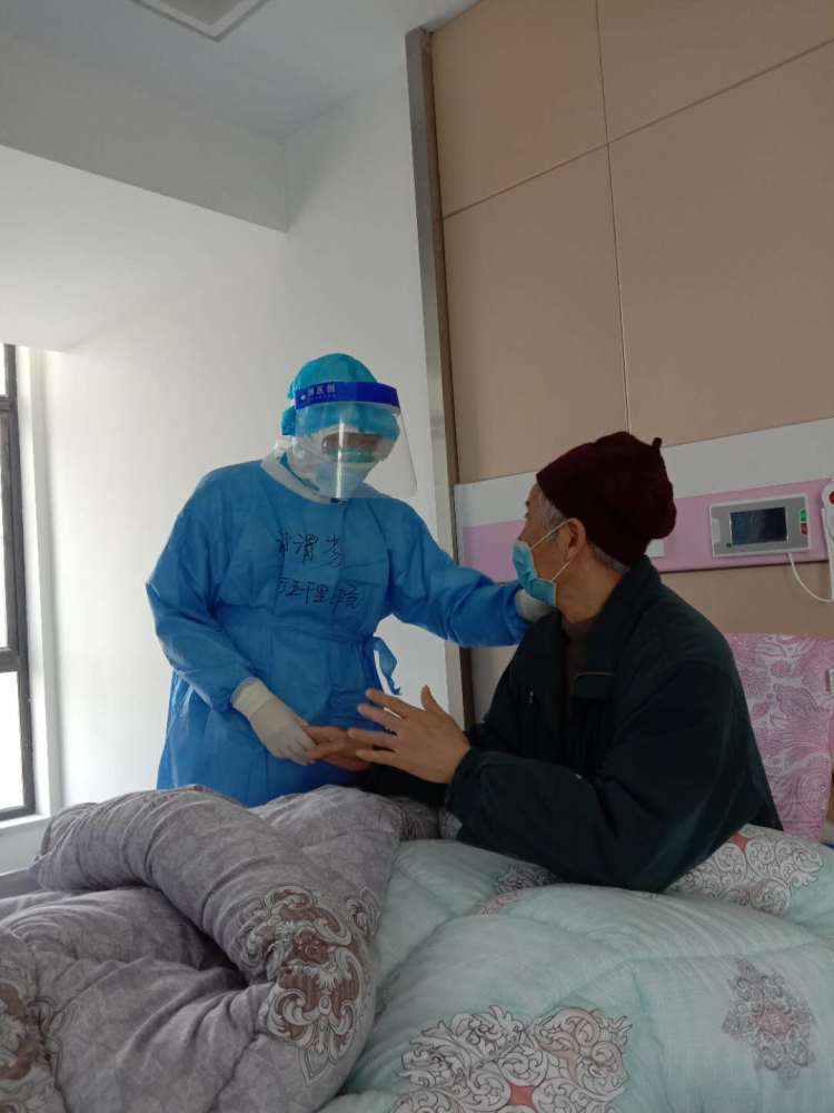 冲锋疫线的战士记湖北省妇幼保健院光谷院区感染三科主任谢渭芬