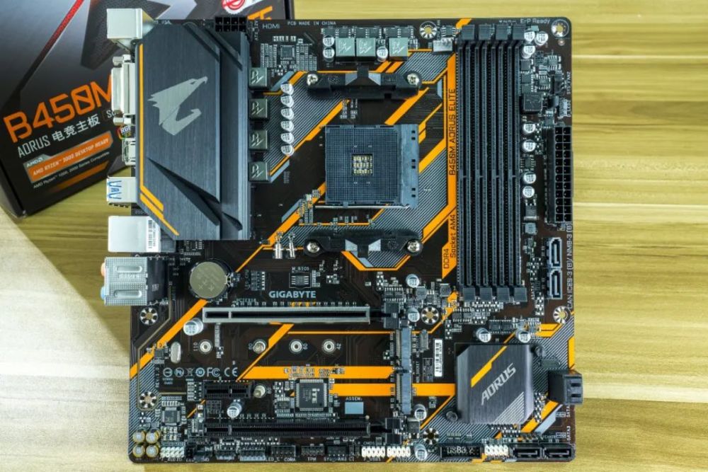 我觉得这波很行技嘉b450maoruselite评测