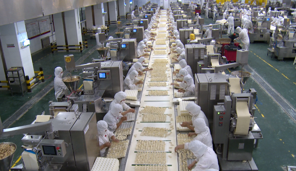 探访全国速冻食品加工基地日产速冻食品230吨水饺近两千万个