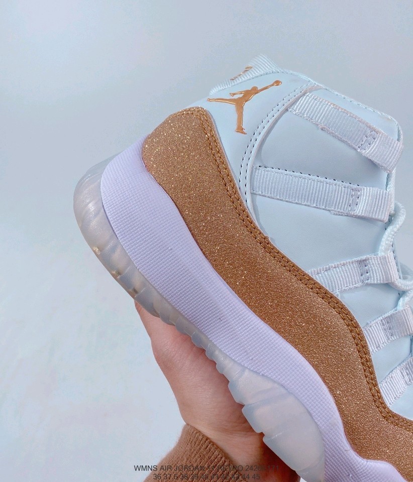 aj11 白银闪粉满天星 开箱鉴赏