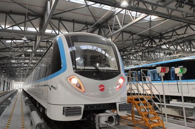 无锡地铁4号线列车全貌将揭晓被称为产线上最靓的仔