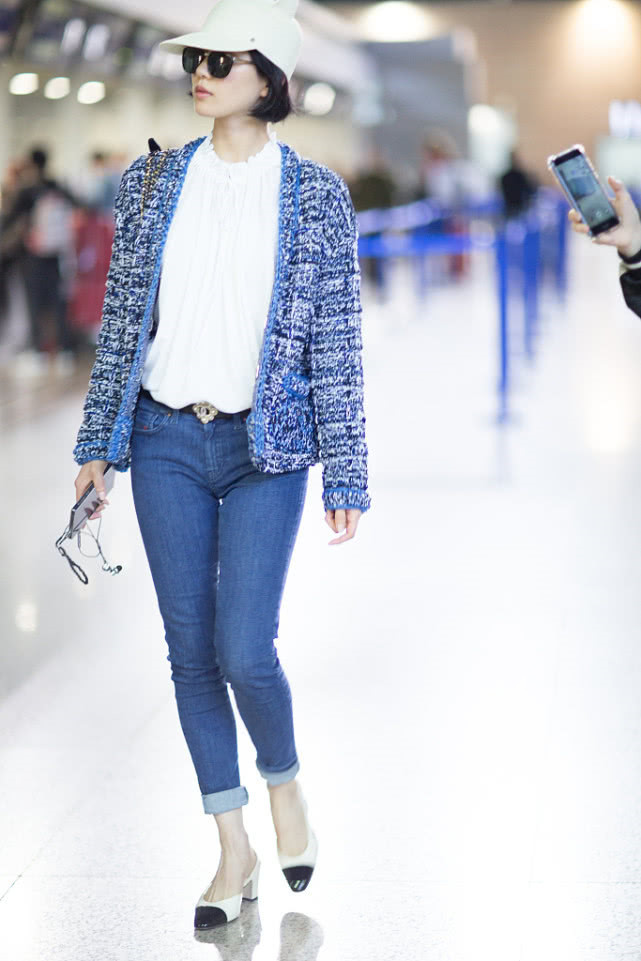 刘诗诗的衣品如气质外穿小香风搭一件白衬衫清新简单