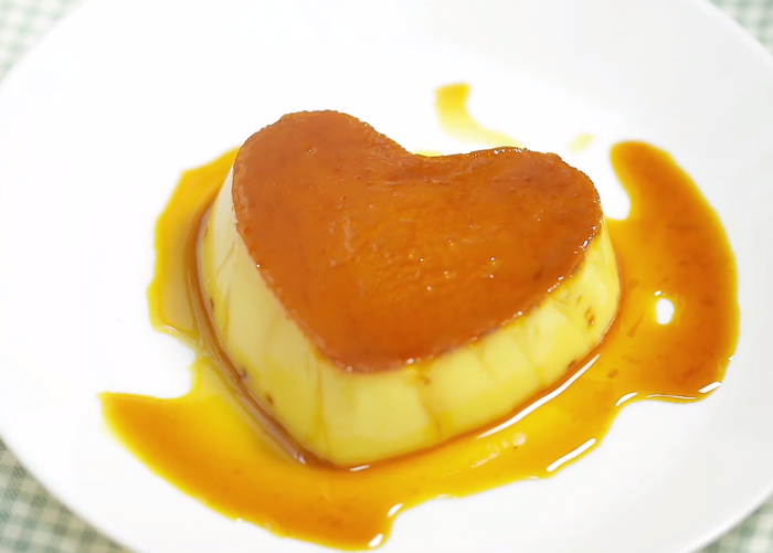 蕴含满满爱意的焦糖布丁,鲜嫩爽滑,甜香营养,老少皆宜的美食