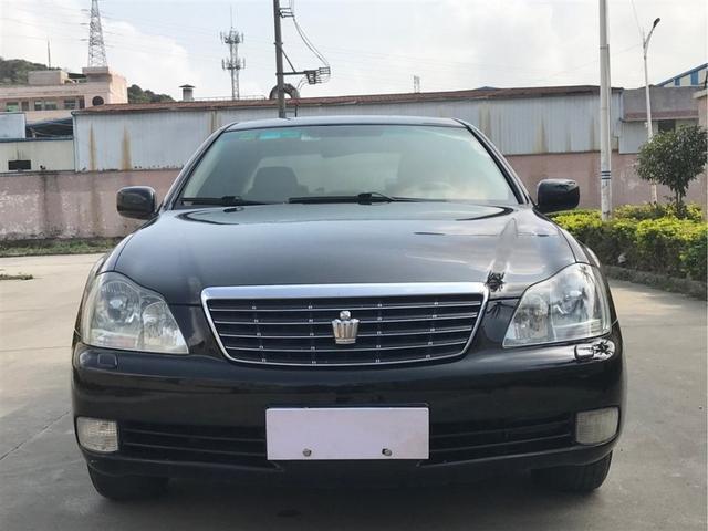 丰田巅峰之作十二代皇冠3.0l沙龙vip版royal saloon