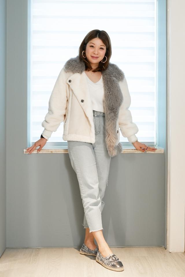 当晚出色的问答表现进入五强,继而夺得季军,被传媒视为当年最大的冷门