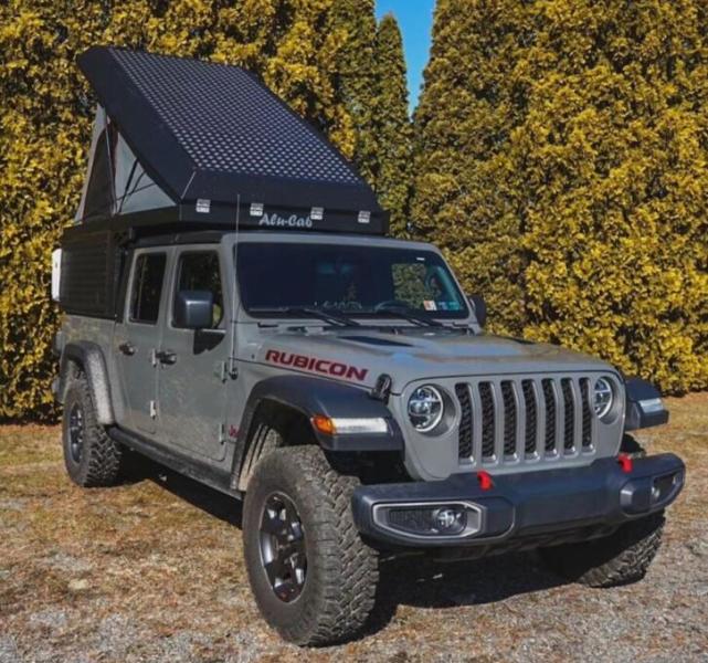 首台jeep牧马人旅行车亮相!双层别墅式造型设计,越野自驾真给力!