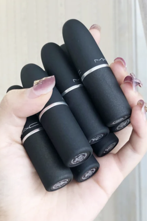 mac新品尤雾弹口红也太好看了吧柔雾质地又美又高级