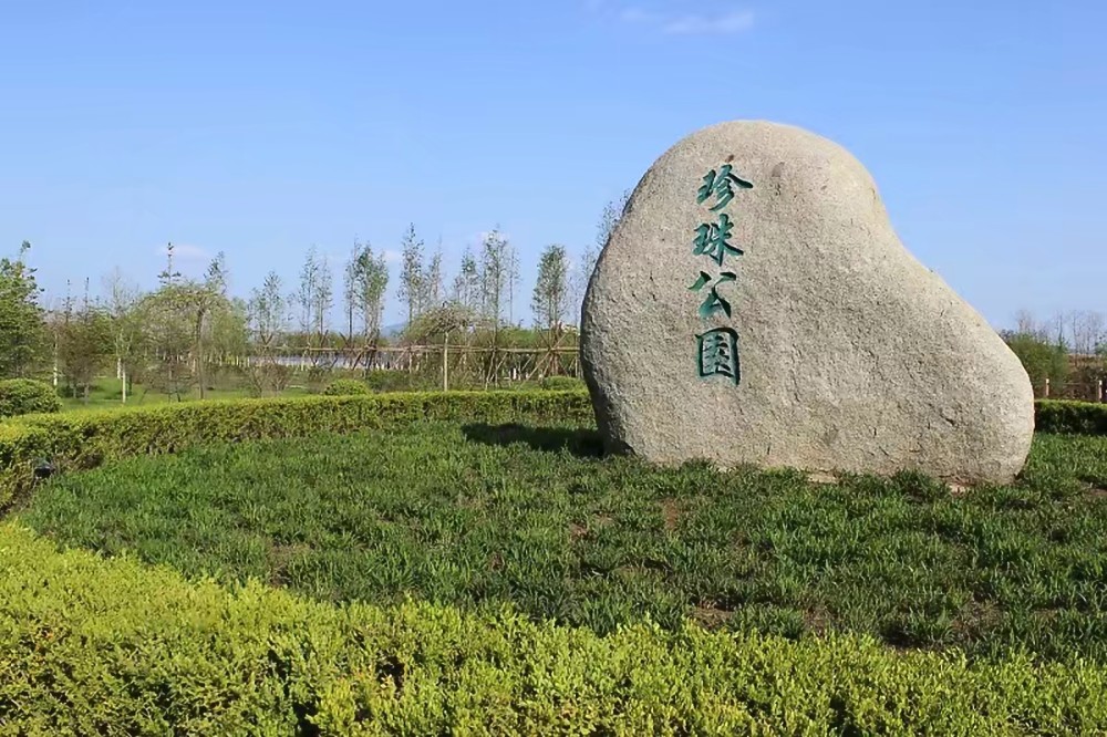 春季辽宁省丹东是最美的旅游胜地