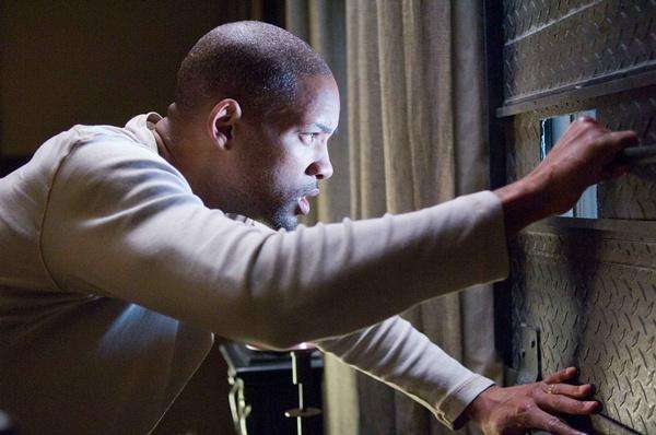 夜魔|电影《我是传奇》对人类的警醒，不要自取灭亡，有很深的寓意