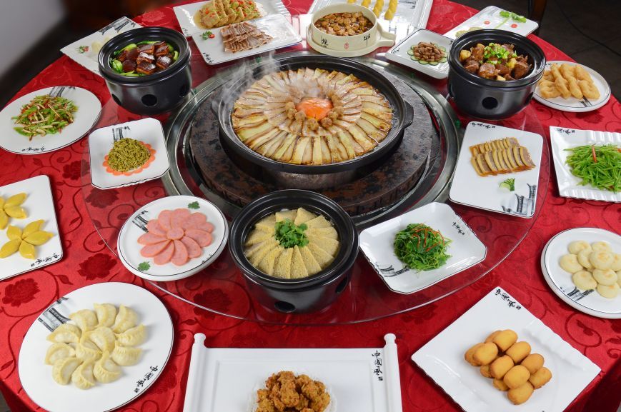 火盆锅豆腐宴地址:北京市延庆区井庄镇柳沟村燕柳园春饼宴地址:北京市