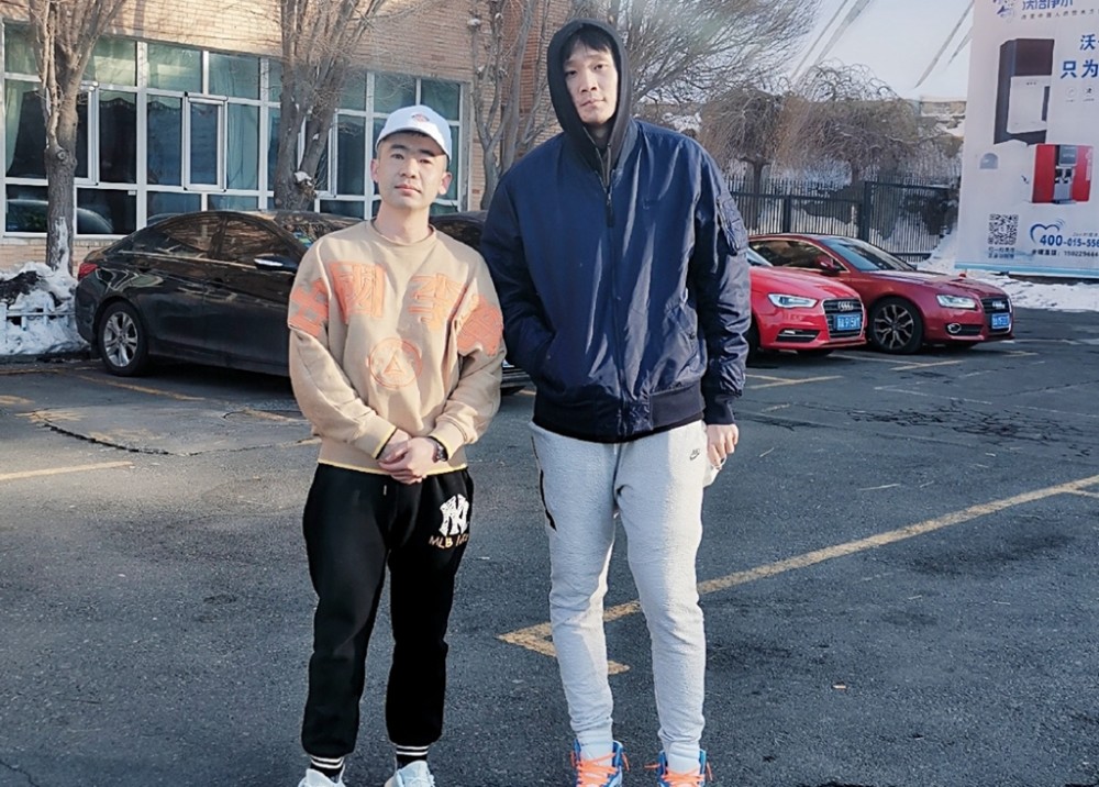 睢冉出面辟谣!只是治伤,丁彦雨航未确定下家,新疆男篮成背景