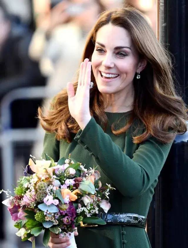 瑞士含氧黑科技护肤karin herzog