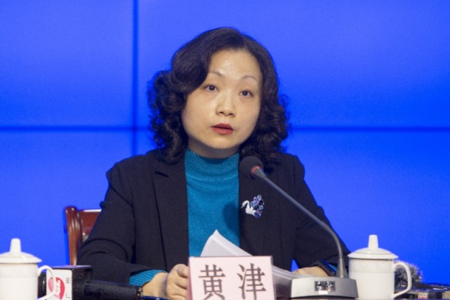 海珠区政数局每天获取本区市民和来穗人员的总体健康自査数据