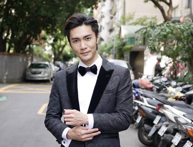 前tvb帅气型男饰演伤残人士成功上位因拍戏非礼女演员惨遭解约