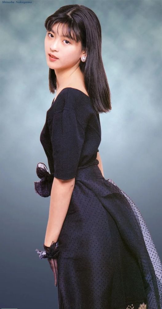 中山忍珍贵靓照曝光,难怪《精武英雄》中李连杰都为她痴迷_腾讯新闻