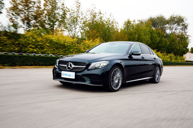 初迎来换代,所以 本次配置调整应该是这一代国产c级车的最后一个款式