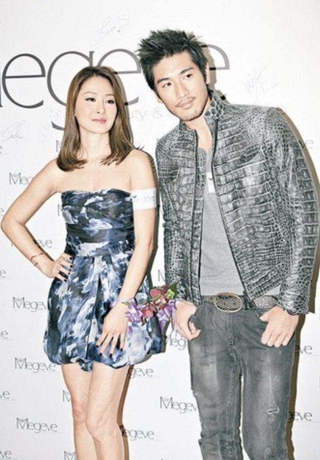 高以翔搭档周汶锜被戴绿帽子,老公当众索吻,原配回应:不要问我