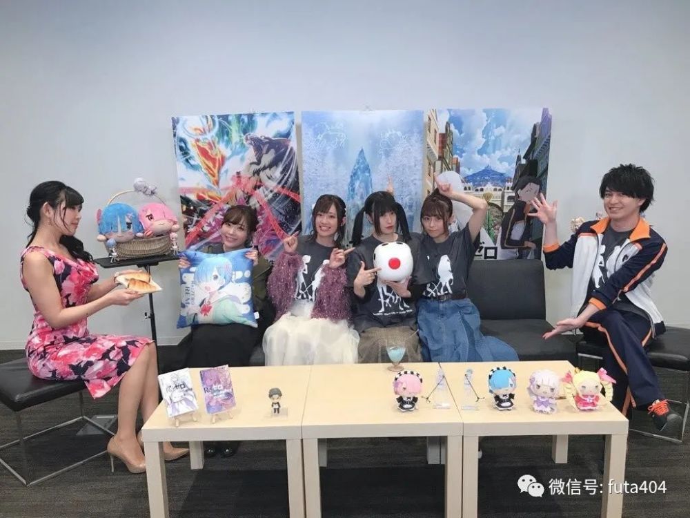 gif 小林裕介,新井里美,内山夕実,高桥李依,水瀬いのり,村川梨衣 村