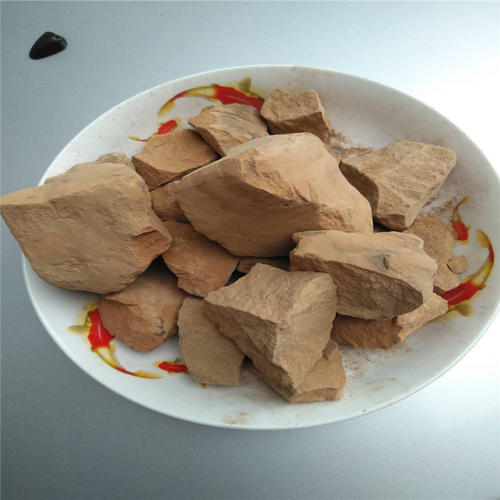 "观音土"到底是啥东西?为什么可以吃?饥荒年代吃土不是玩笑!