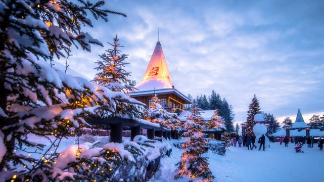 正宗圣诞老人住北极圈里 上一次厕所8块钱 知道礼物哪来的了 圣诞老人 北极圈 圣诞节