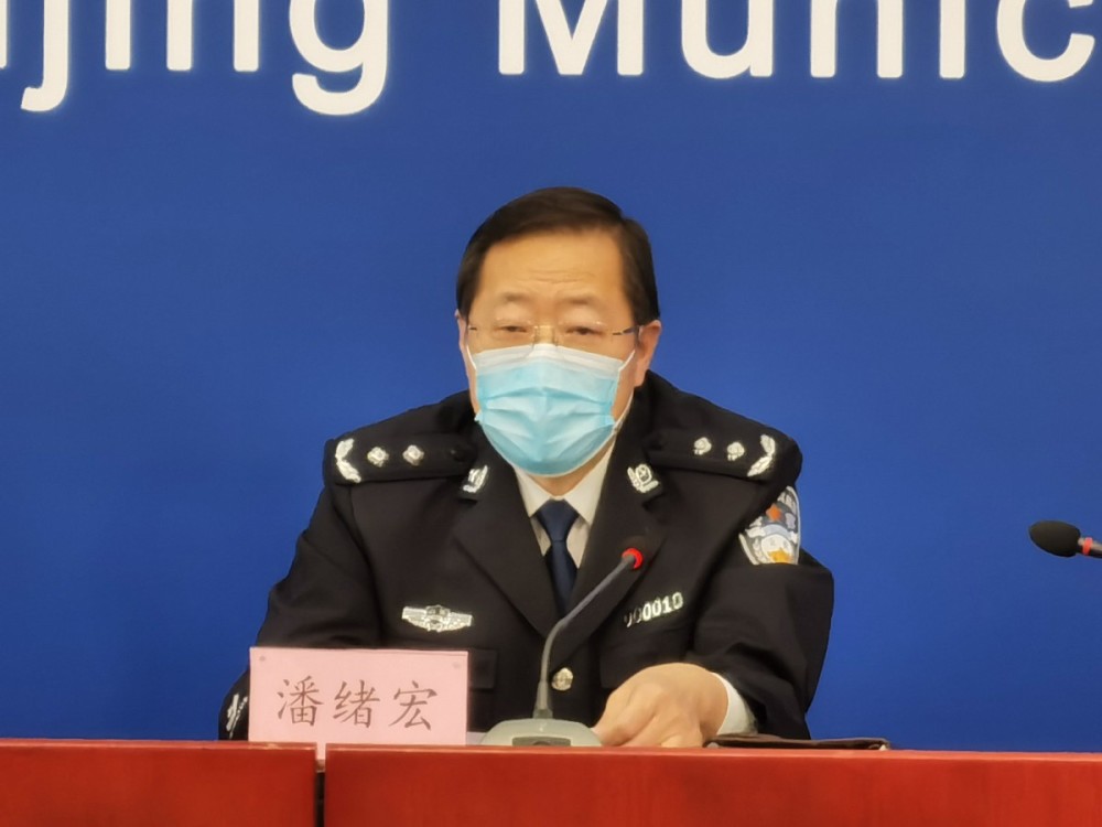 潘绪宏说,当前,境外疫情扩散蔓延呈现加速态势,世卫组织宣布疫情已