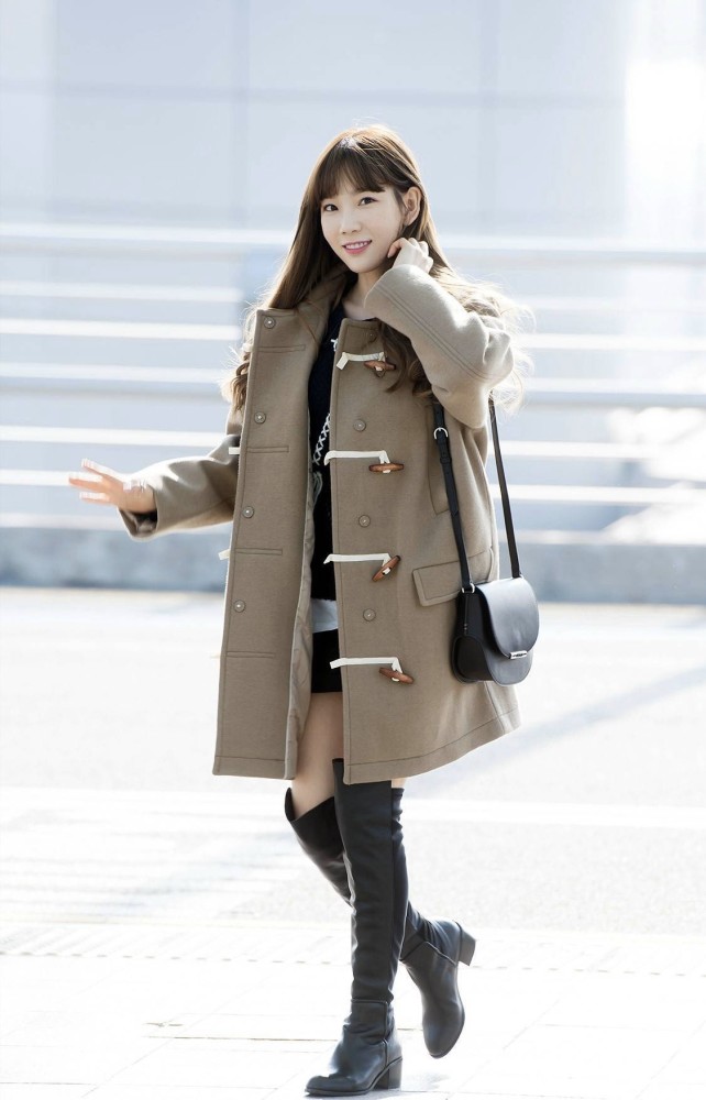 金泰妍生日和父亲过世同一天办完葬礼举办生日聚会略显心酸