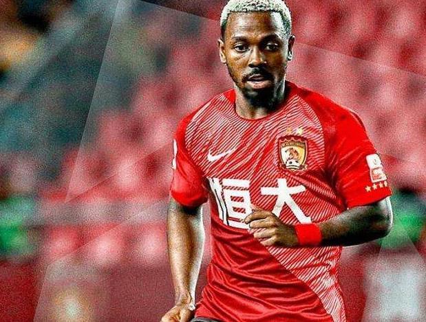 解释也没用!费南多又触及恒大底线,还未进国足就成刺头