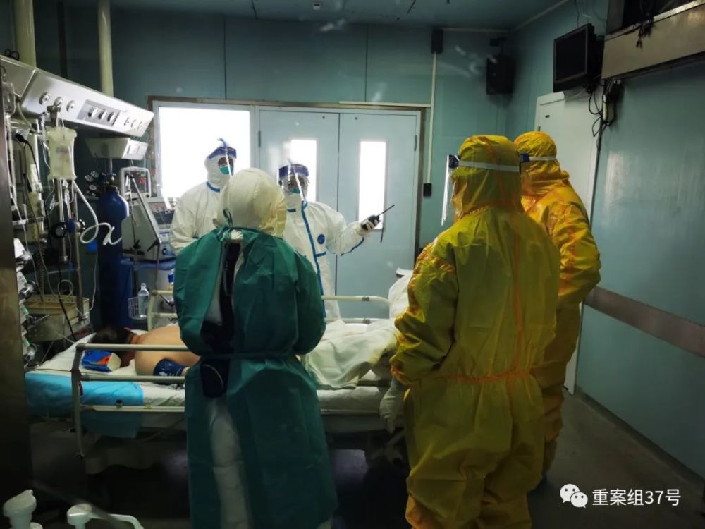 金银潭医院ICU医疗组长：重症救治像走钢丝 有时收5个病人死3个