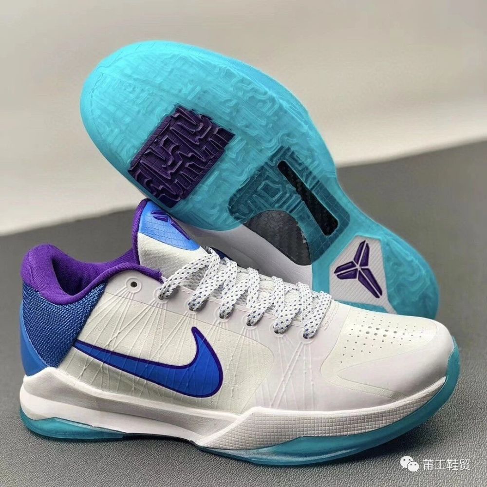 年度最帅战靴颜值性能完美融合耐克zoomkobe5黄蜂配色开箱