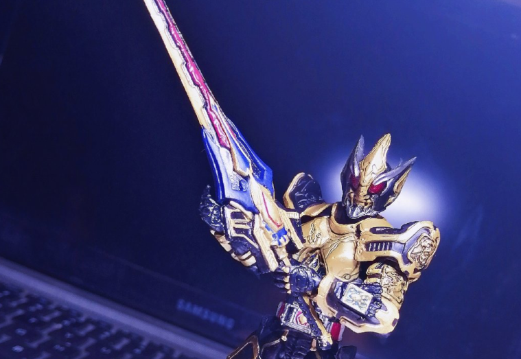 异类剑你觉得如果sic手办成为异类骑士会怎么样?