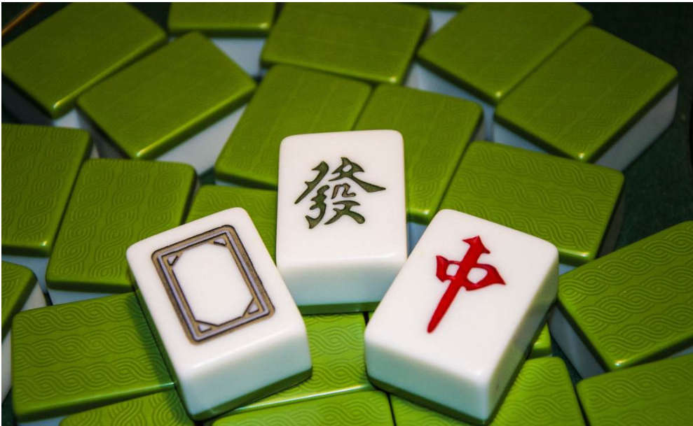 麻将人人会玩,"中发白"的文化内涵,有多少人懂?