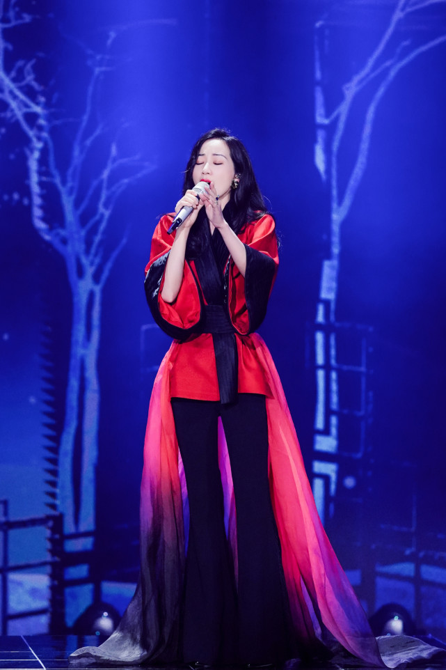 韩雪天赐的声音献唱凉凉观众惊呼开口跪