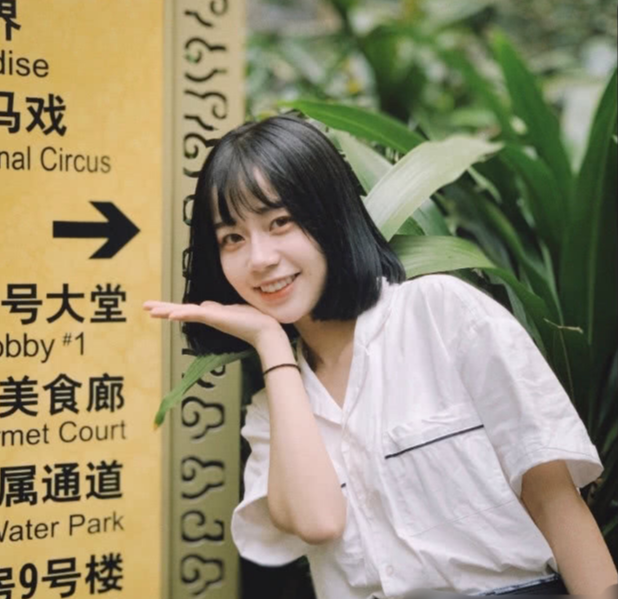 青春有你2导演意外走红蔡徐坤都为其拉票导演出道吗爆红的那种