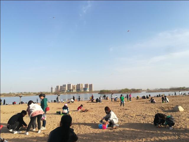 咸阳湖二期公园久违的热闹