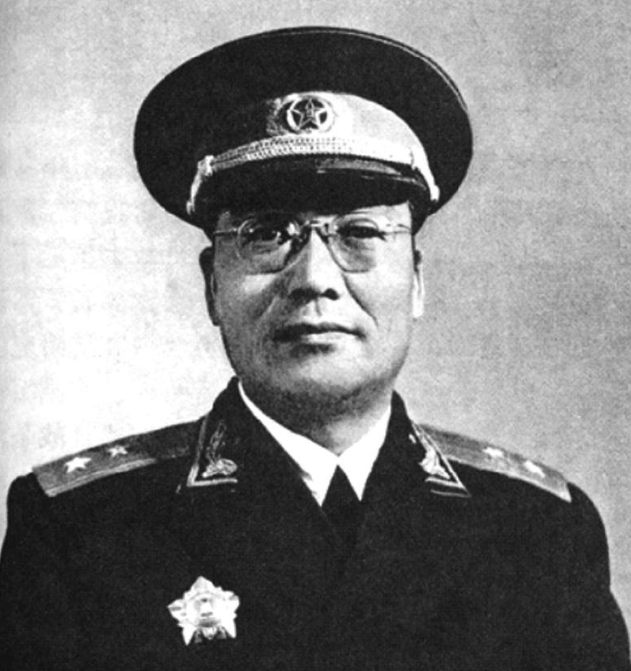 大军被围副司令把军长丢下逃跑最后全军覆没仅军长成功突围