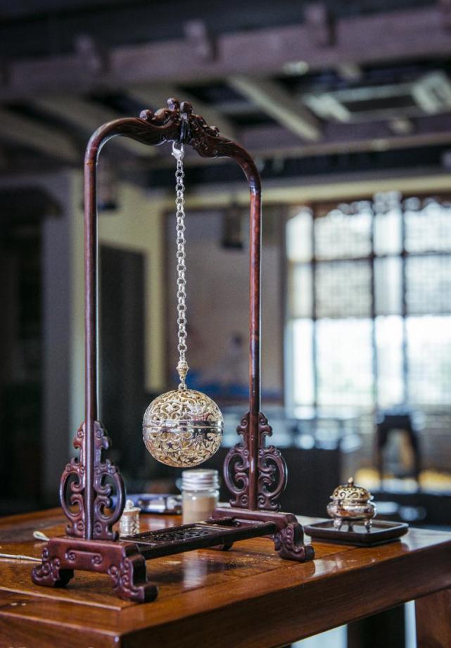 探访福建永春香道馆神香摆进泰国大皇宫插进韩国青瓦台